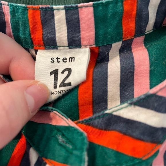 Stem striped puff sleeve button front infant dress sz.12 months - Picture 2 of 4